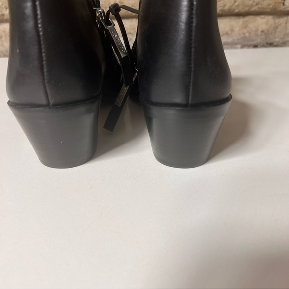 1.State Kuka Leather Studded ankle boots. - Picture 4 of 7